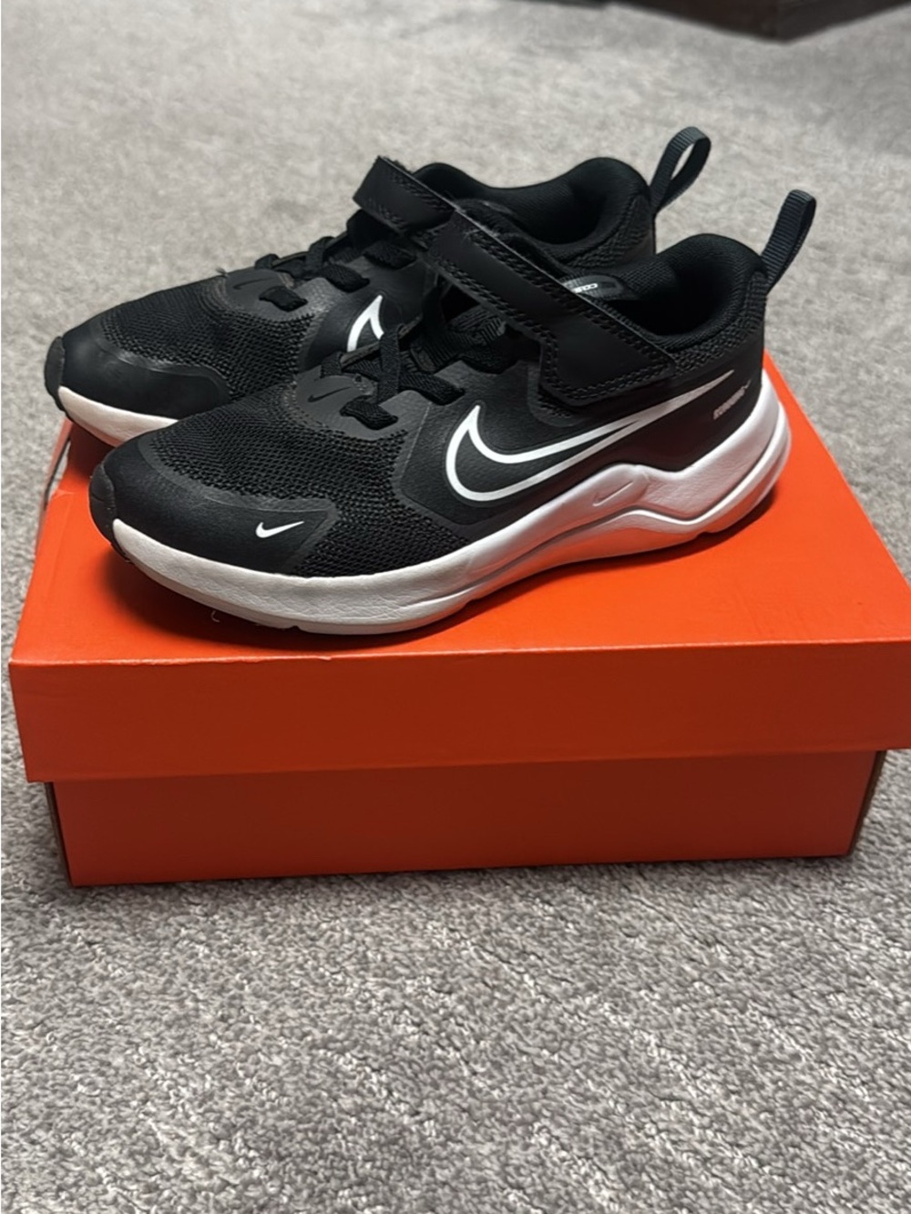 Nike Kids Black and White Hook-and-Loop Sneakers